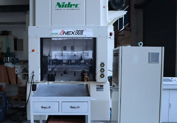 日本NIDEC高速冲床